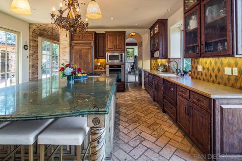 10462 Russell Rd, La Mesa, CA 91941 photo 15