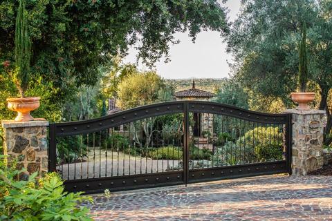10462 Russell Rd, La Mesa, CA 91941 photo 9