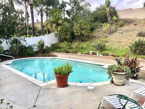 450 Benevente Dr, Oceanside, CA 92057 photo 1