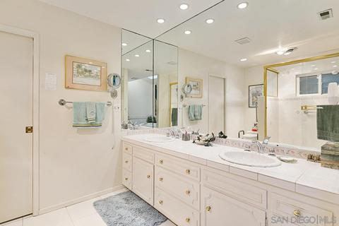 5731 Rutgers Rd, La Jolla, CA 92037 photo 29