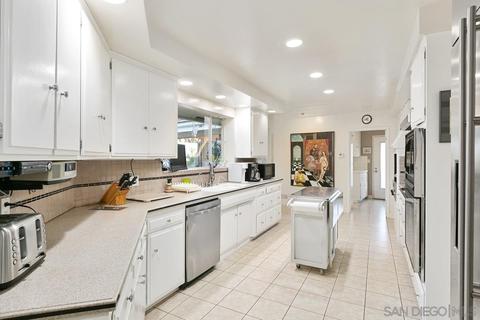 5731 Rutgers Rd, La Jolla, CA 92037 photo 17