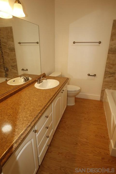 822 E Washington Ave, Escondido, CA 92025 photo 10