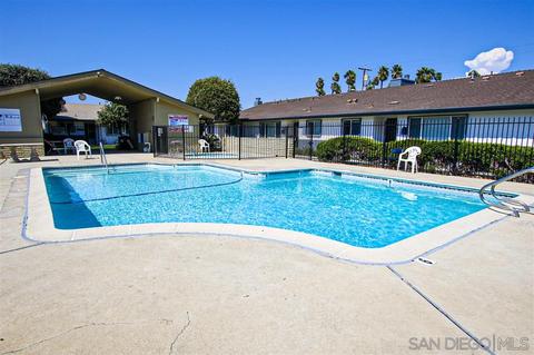 822 E Washington Ave, Escondido, CA 92025 photo 2