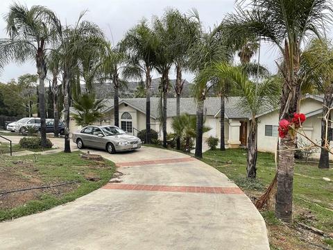 1193 Tres Lomas, El Cajon, CA 92021 photo 1