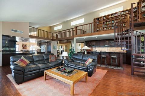 9879 Grandview Dr, La Mesa, CA 91941 photo 9