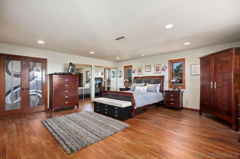 9879 Grandview Dr, La Mesa, CA 91941 photo 24