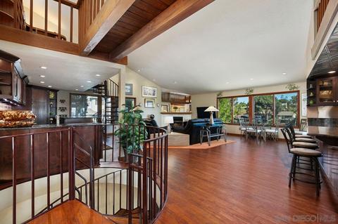 9879 Grandview Dr, La Mesa, CA 91941 photo 7