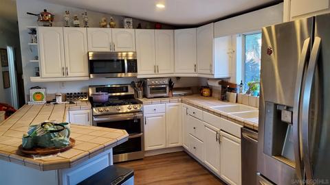 401 South Ln, El Cajon, CA 92021 photo 3