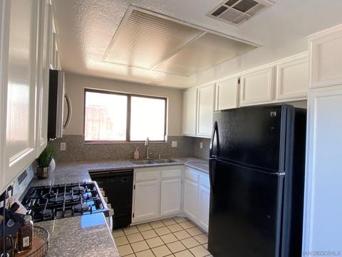 1054 Ginger Gln, San Marcos, CA 92078 photo 13