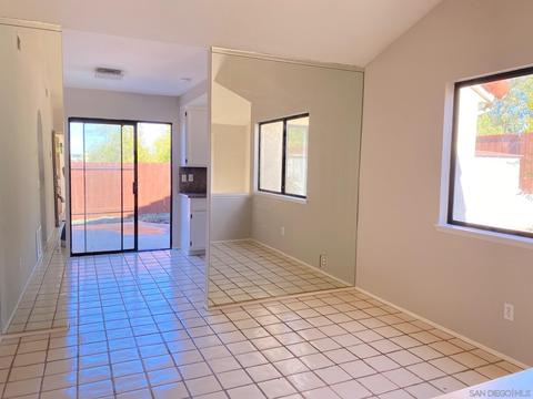 1054 Ginger Gln, San Marcos, CA 92078 photo 10