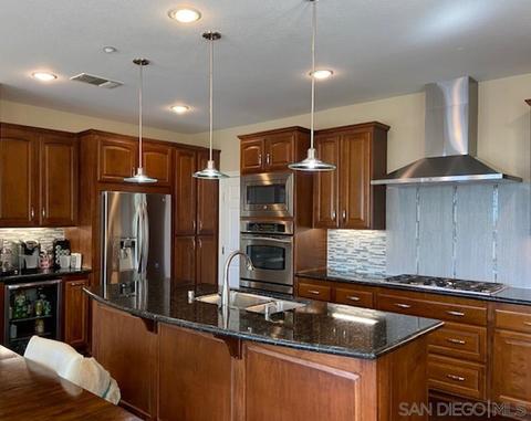 2190 Twain Ave, Carlsbad, CA 92008 photo 5