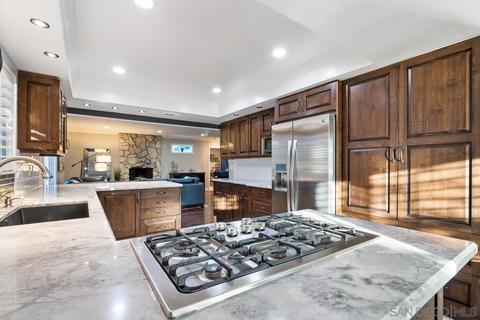 9200 Bramble Rd, La Mesa, CA 91942 photo 3