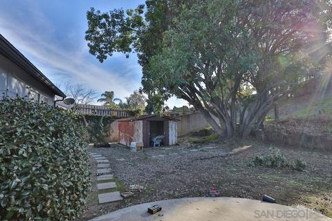 1646 Lisa Ave, Vista, CA 92084 photo 20