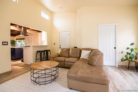 887 Eucalyptus Ave, Vista, CA 92084 photo 16