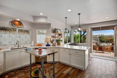 2409 Carriage Cir, Oceanside, CA 92056 photo 4