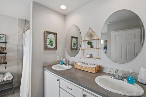 2409 Carriage Cir, Oceanside, CA 92056 photo 30
