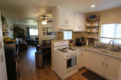 10847 El Nopal, Santee, CA 92071 photo 4