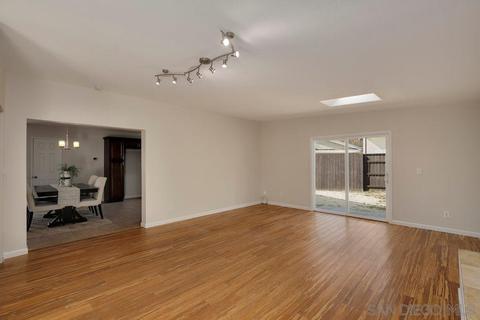 3008 Jacqueline Ln, Oceanside, CA 92056 photo 7