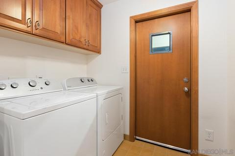 8363 E County Dr, El Cajon, CA 92021 photo 9