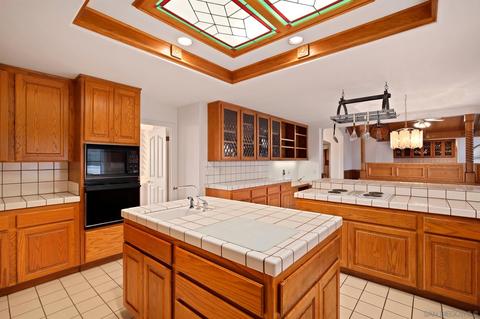 1973 Quail View Dr, Vista, CA 92084 photo 9