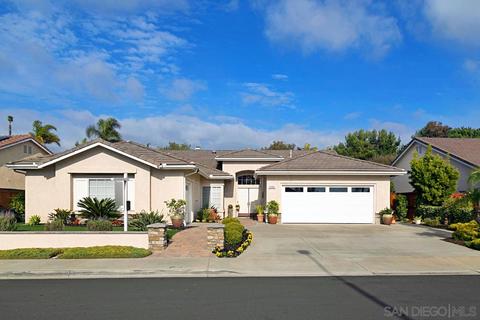 5126 Wisteria Dr, Oceanside, CA 92056 photo 2