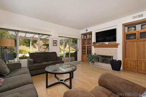5126 Wisteria Dr, Oceanside, CA 92056 photo 10