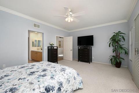 5126 Wisteria Dr, Oceanside, CA 92056 photo 17