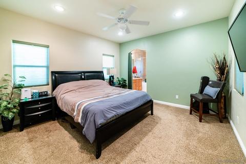 1087 S Mollison, El Cajon, CA 92020 photo 15