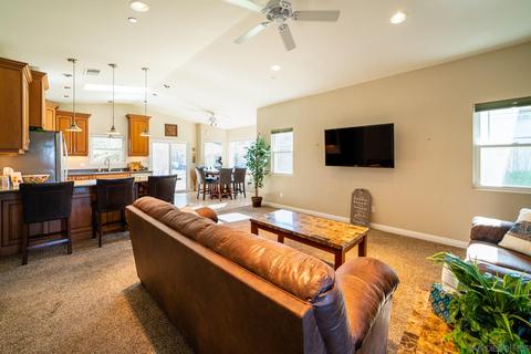 1087 S Mollison, El Cajon, CA 92020 photo 7
