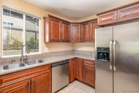 2939 Luana Dr, Oceanside, CA 92056 photo 4