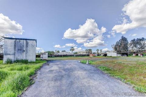 9945 Conejo Rd, Santee, CA 92071 photo 5