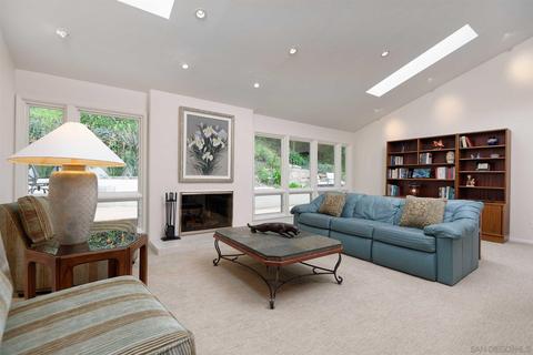 6893 Via Valverde, La Jolla, CA 92037 photo 4
