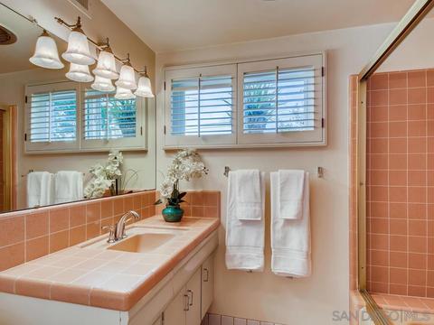 9375 Loren Dr, La Mesa, CA 91942 photo 18