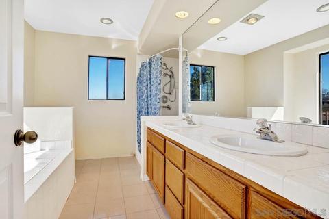 1107 Avocado Summit Dr, El Cajon, CA 92019 photo 25