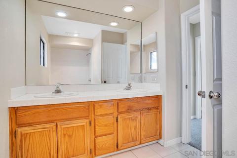 1107 Avocado Summit Dr, El Cajon, CA 92019 photo 34
