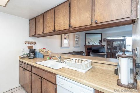 224 S Pierce St, El Cajon, CA 92020 photo 9