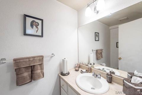 224 S Pierce St, El Cajon, CA 92020 photo 25