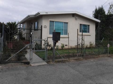 732 W 5th Ave, Escondido, CA 92025 photo 1