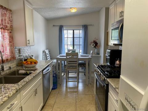 5136 Mandarin, Oceanside, CA 92056 photo 7