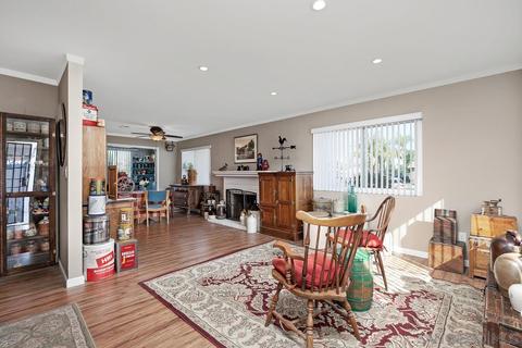 9084 Kay Jay Ln, Lakeside, CA 92040 photo 4