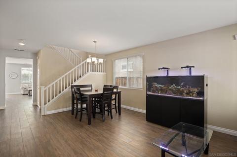 571 Dundee Ln, San Marcos, CA 92069 photo 2