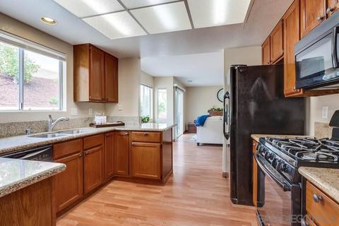 1212 Vista Ave, Escondido, CA 92026 photo 9