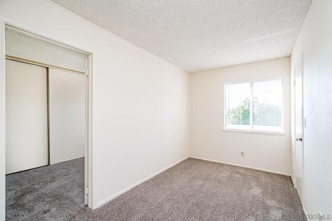 1152 Madera Ln, Vista, CA 92084 photo 25