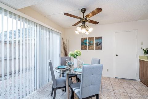 1152 Madera Ln, Vista, CA 92084 photo 5