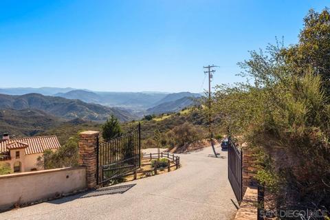 6941 Rainbow Heights Rd, Fallbrook, CA 92028 photo 2