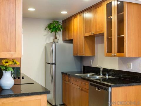 8570 Via Mallorca #B, San Diego, CA 92037 photo 7