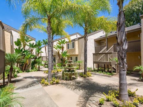 8570 Via Mallorca #B, San Diego, CA 92037 photo 4