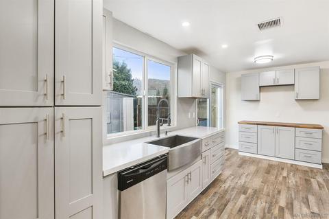 1010 Cajon Greens Dr, El Cajon, CA 92021 photo 9