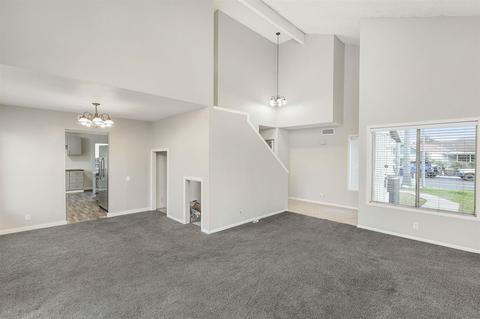 1010 Cajon Greens Dr, El Cajon, CA 92021 photo 2