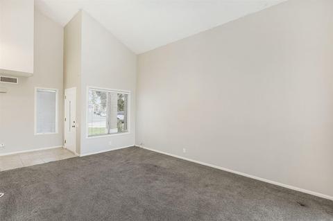 1010 Cajon Greens Dr, El Cajon, CA 92021 photo 3